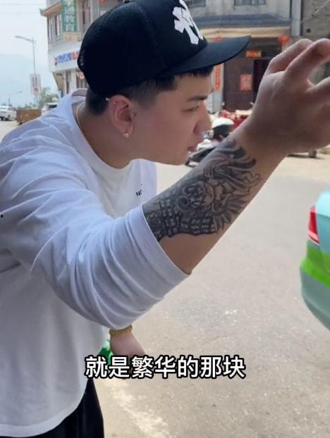 崔晋爆料孩子视频,揭秘亲子互动背后的温馨瞬间  第3张